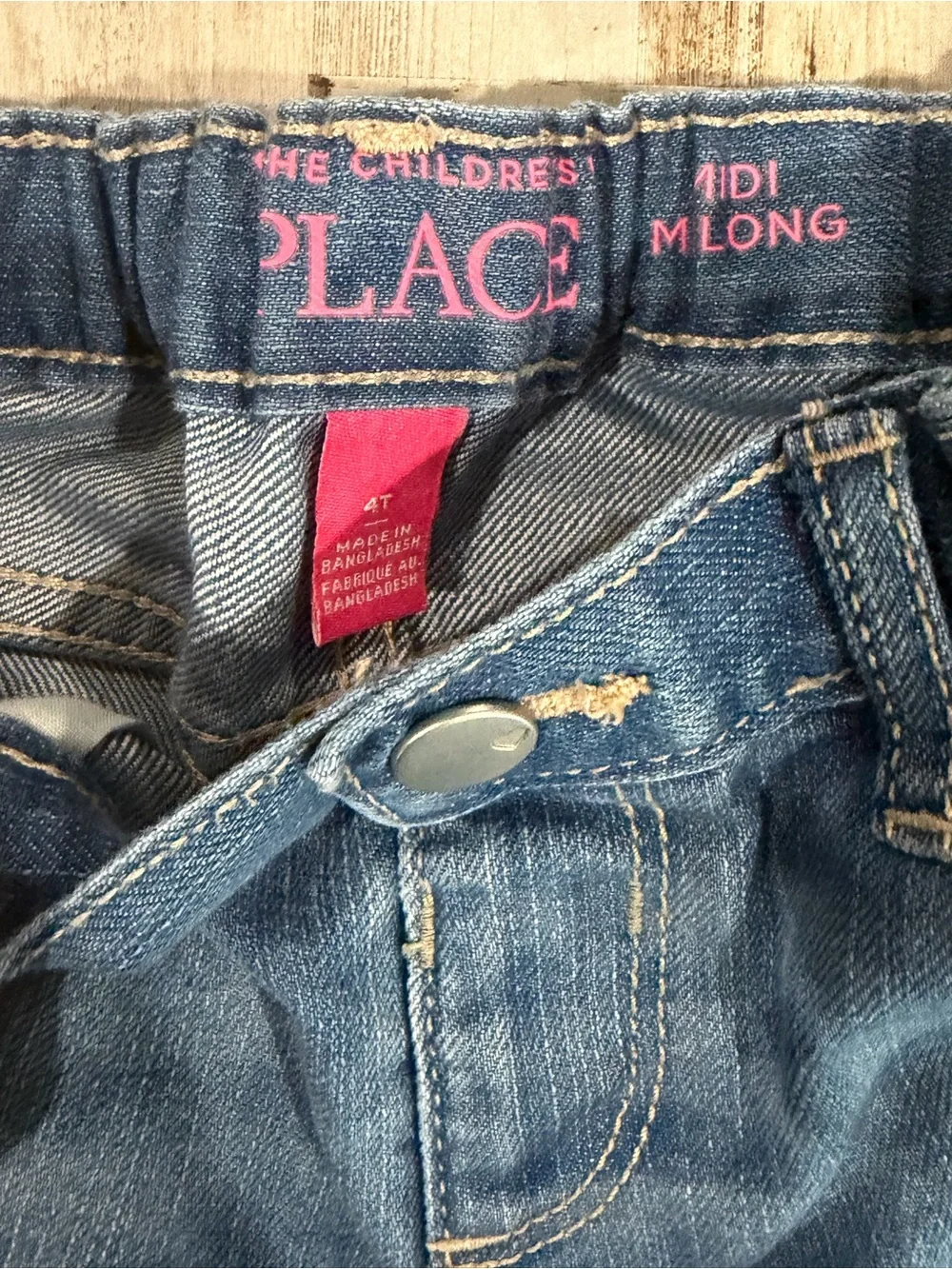 Girls Denim Shorts Lot Size 4T Children’s Place Cat & Jack Jean Shorts 2 Pair